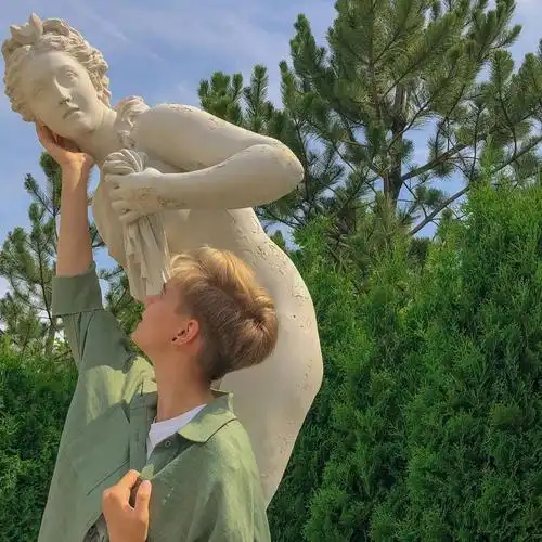 6686体育首席作者Freda