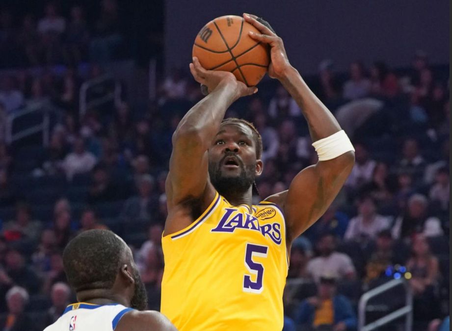 艾頓前13場4次砍下20+10，上季總共只有6場